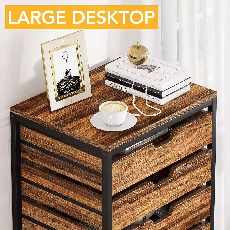 Cómoda con ruedas de 7 cajones, madera retro y metal negro, 1 persona